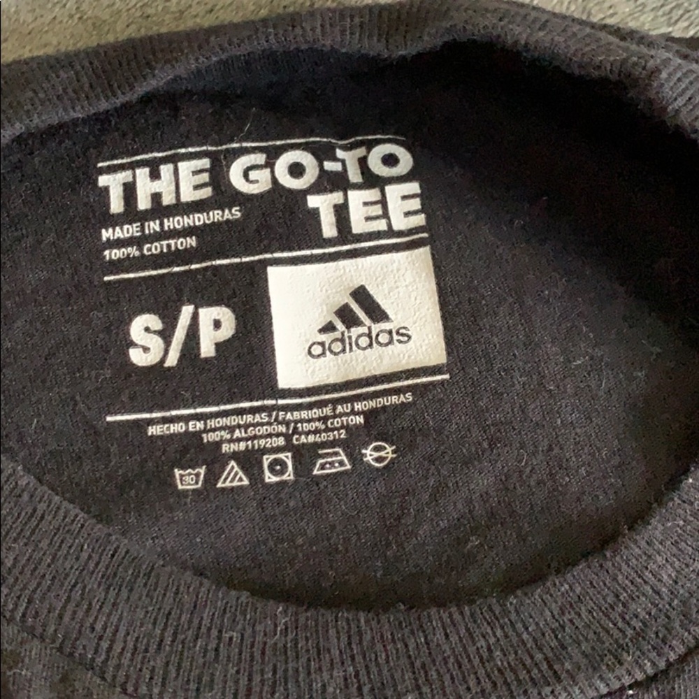 Adidas Go-To “Chicago” Tee - Picture 2 of 2